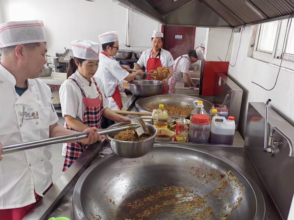 陜煤建設煤礦運營服務分公司：弘揚勤儉節約風 引領文明“新食尚”