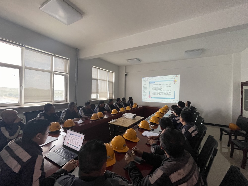 陜煤建設洗選煤運營公司神渭首端運營項目部： 生產安全無小事 多措并舉固根基