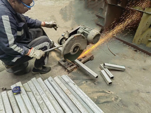 戰酷暑  不屈“暑”下顯擔當