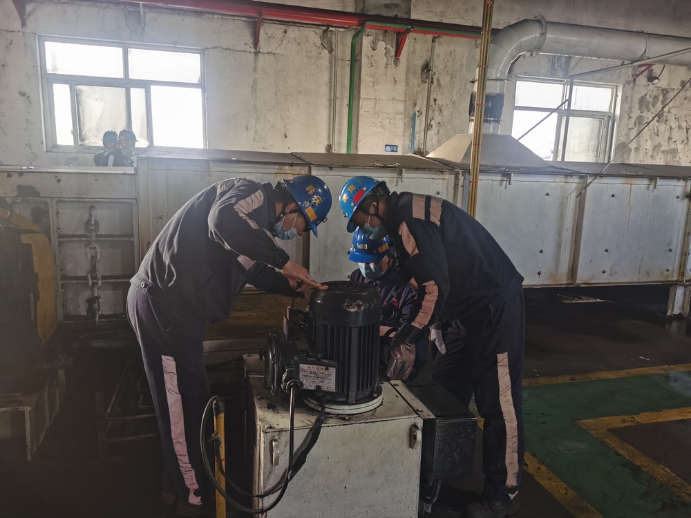 陜煤建設(shè)洗選煤運(yùn)營(yíng)公司紅柳林洗煤廠(chǎng)項(xiàng)目部： “精、細(xì)、實(shí)”重磅出擊 打好安全生產(chǎn)“組合拳”