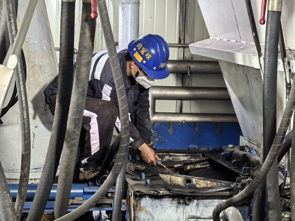 陜煤建設(shè)洗選煤運(yùn)營(yíng)公司紅柳林洗煤廠項(xiàng)目部: 開(kāi)車(chē)拒“九” “十”則練兵