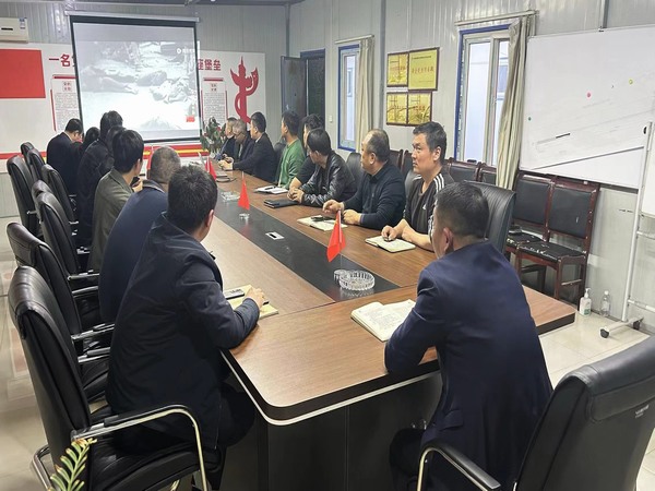 陜煤建設(shè)煤礦運(yùn)營服務(wù)分公司:組織開展“勿忘九一八”愛國主義教育活動