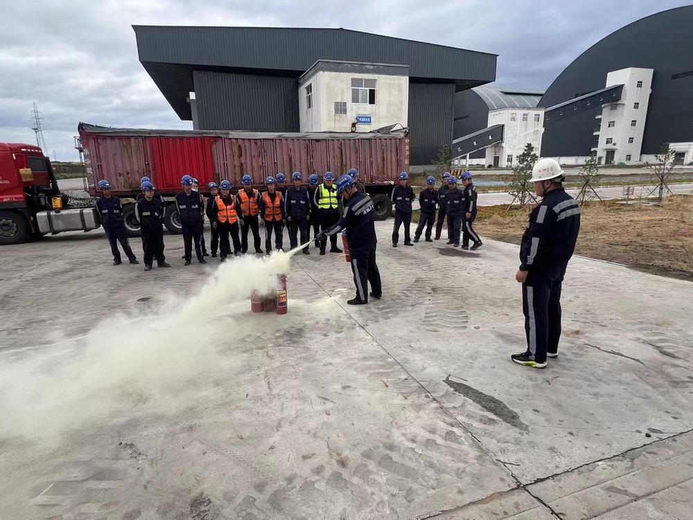 陜煤建設洗選煤運營公司榆陽運營項目部：“響鼓重錘”，全力奏響百日安全最強音