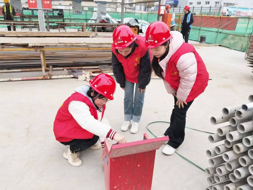 陜煤建設(shè)渭南分公司第八項(xiàng)目部凝聚“她”力量 筑牢安全防線