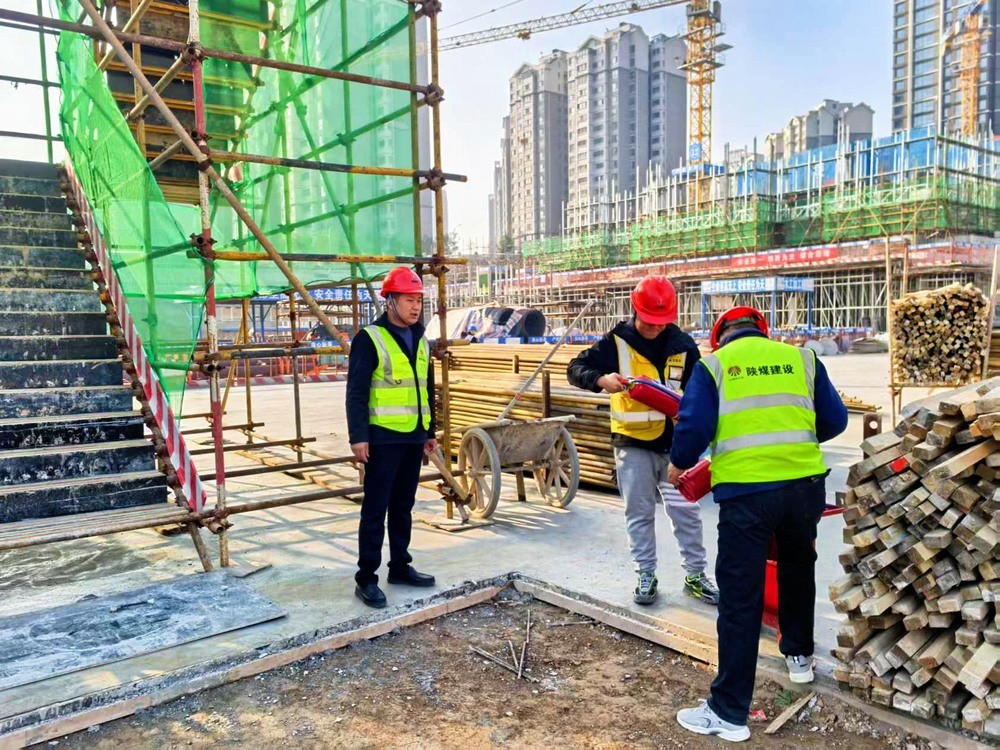 陜煤建設銅煤公司：開展春季消防“體檢”筑牢安全生產(chǎn)“防火墻”