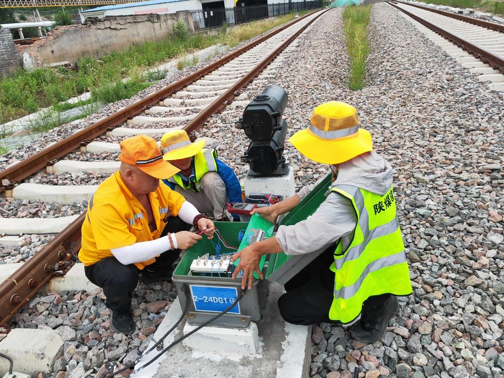 “路”途坦蕩！陜煤建設路橋分公司黃陵項目部“組合拳”齊發力