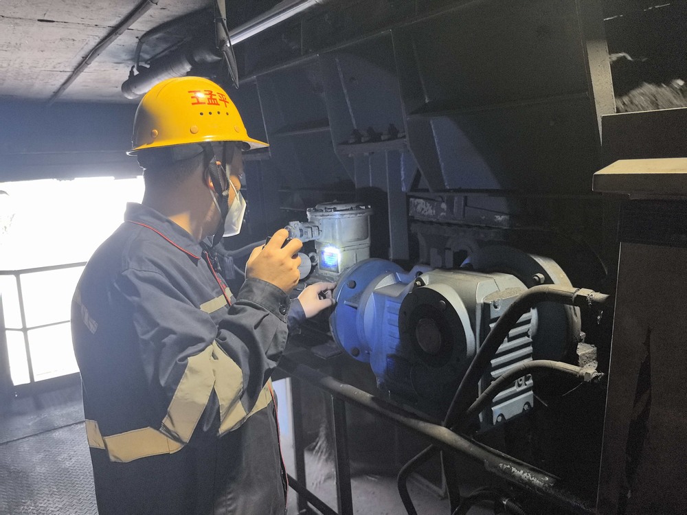 陜煤建設洗選煤運營公司澄合山陽運營項目部：國慶堅守，奉獻亦無聲