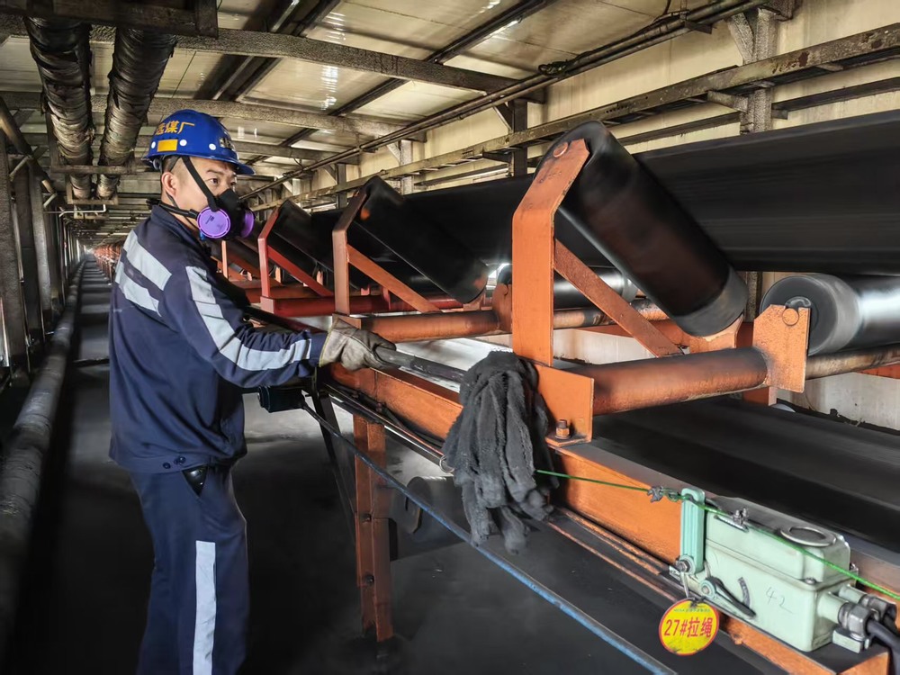 陜煤建設洗選煤運營公司紅柳林洗煤廠項目部:以“零松懈”姿態(tài)護航節(jié)日生產