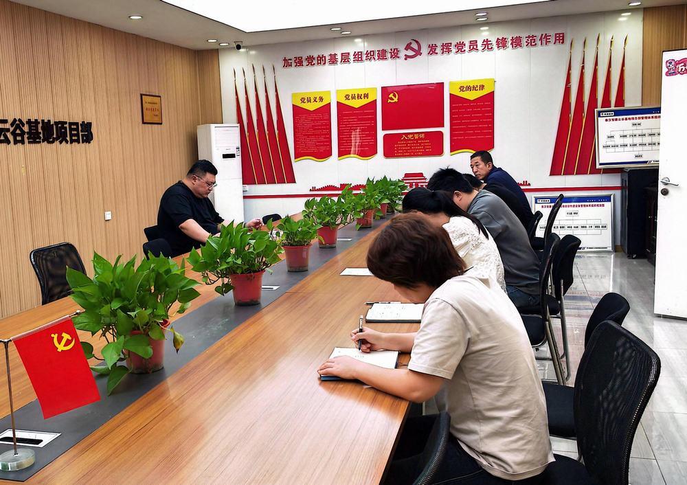 陜煤建設天工公司：“腦、智、練”三維發(fā)力 筑起安全“銅墻鐵壁”