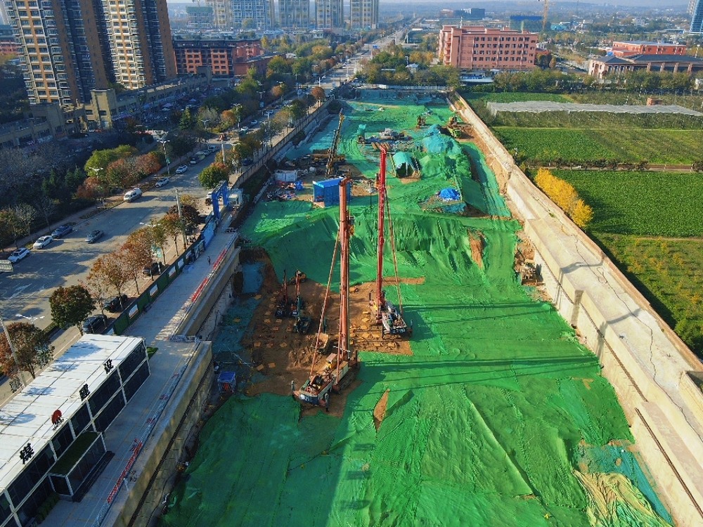 陜煤建設銅煤公司云谷市集項目部：多維舉措筑牢揚塵治理防線