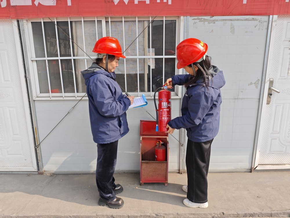 工地綻芳華，她們了不起！