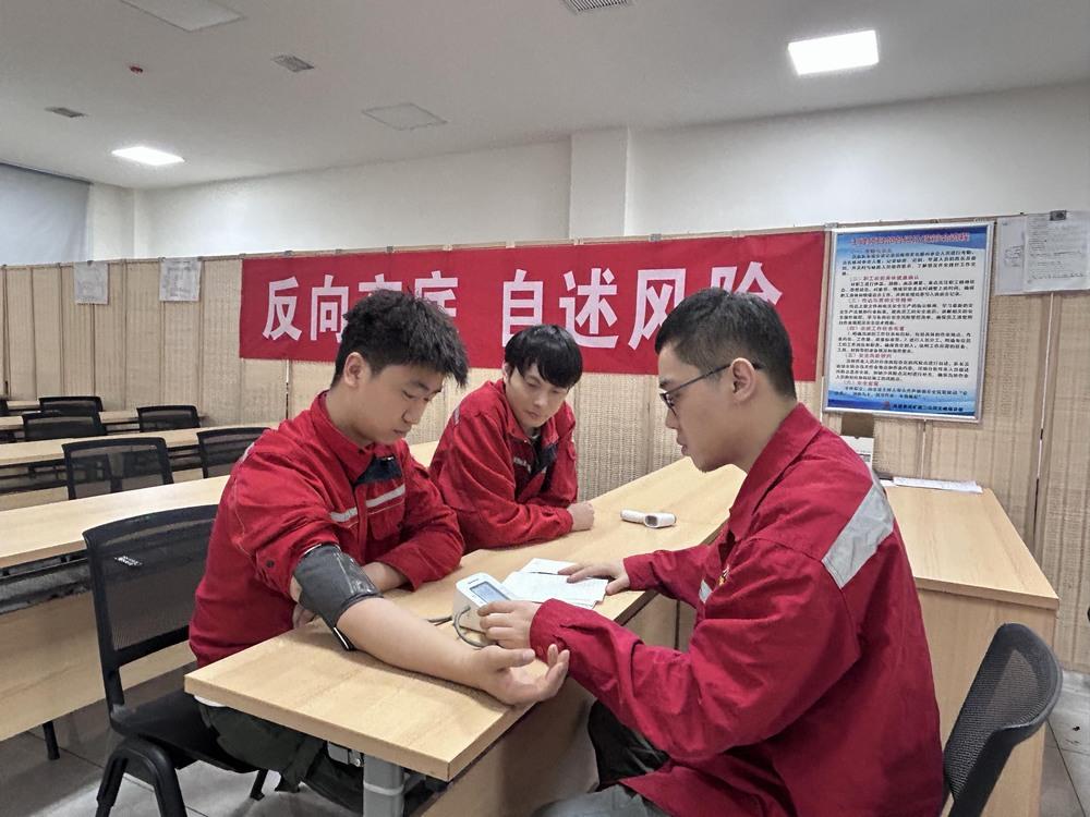 陜煤建設礦建二公司：黨建領航聚合力 奮進礦建譜新篇