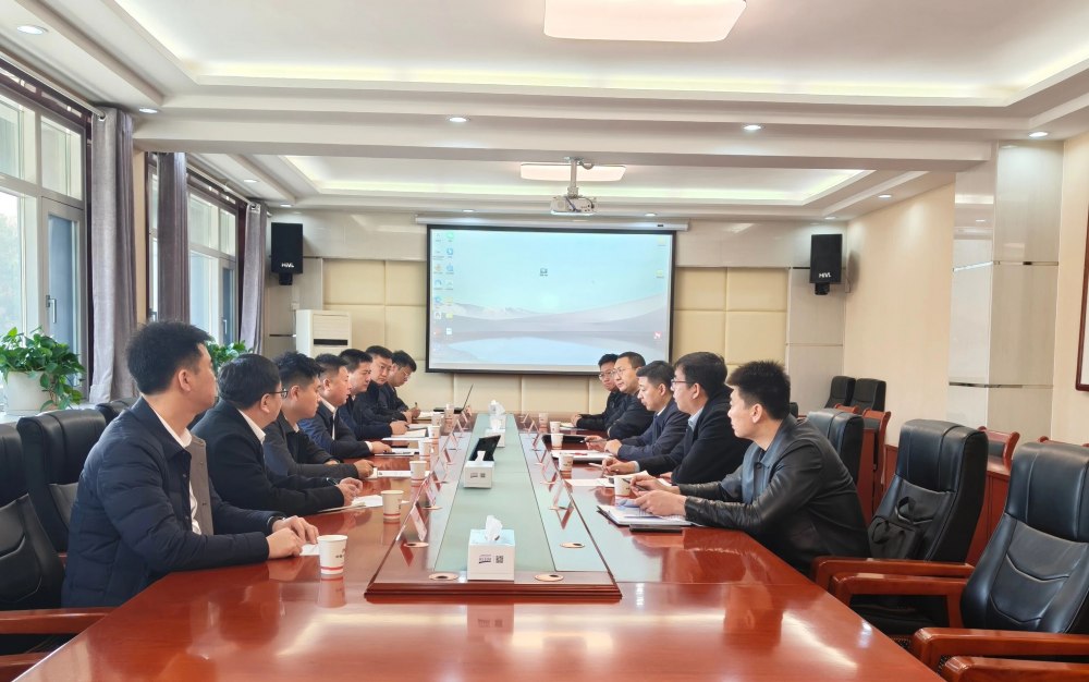 陜煤建設拜訪哈密市政府